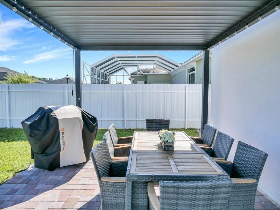 Casa Sevilla, Heated Pool, Sleeps 9, 4B3B Cape Coral Exteriör bild