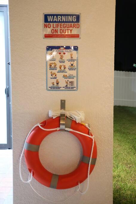Casa Sevilla, Heated Pool, Sleeps 9, 4B3B Cape Coral Exteriör bild
